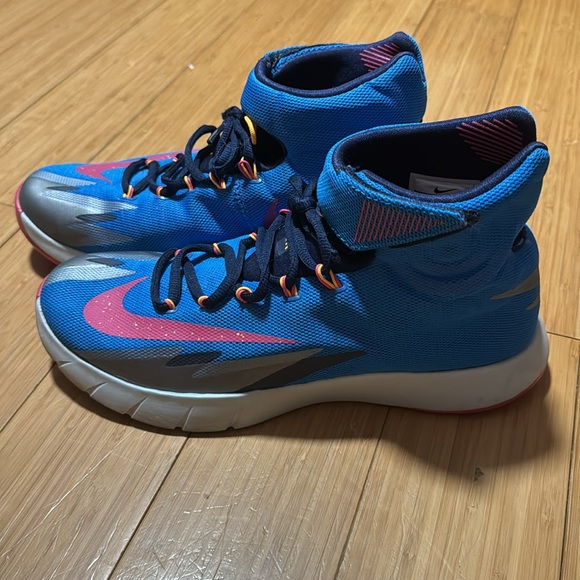 Used Nike Zoom HyberRev - Picture 3 of 6